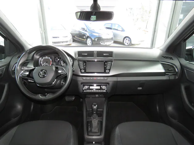 SKODA Fabia 1.0 TSI Drive DSG (Automat)