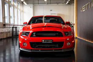FORD MUSTANG Shelby GT 500 SuperSnake