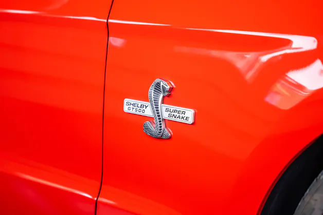 FORD MUSTANG Shelby GT 500 SuperSnake