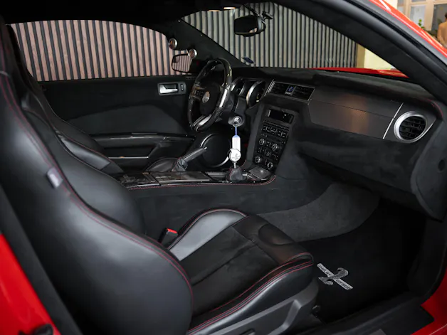 FORD MUSTANG Shelby GT 500 SuperSnake