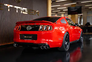 FORD MUSTANG Shelby GT 500 SuperSnake