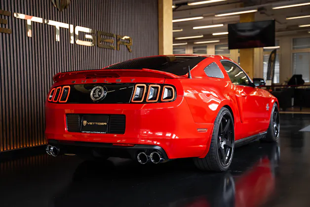 FORD MUSTANG Shelby GT 500 SuperSnake