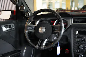 FORD MUSTANG Shelby GT 500 SuperSnake
