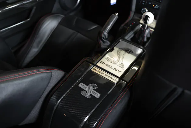 FORD MUSTANG Shelby GT 500 SuperSnake