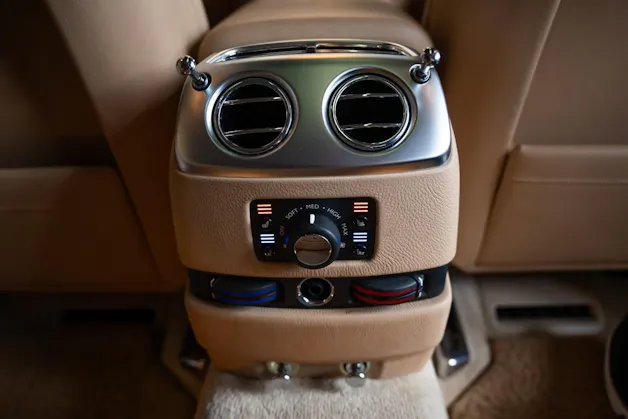 Rolls Royce ROLLS-ROYCE Ghost 6.6 V12