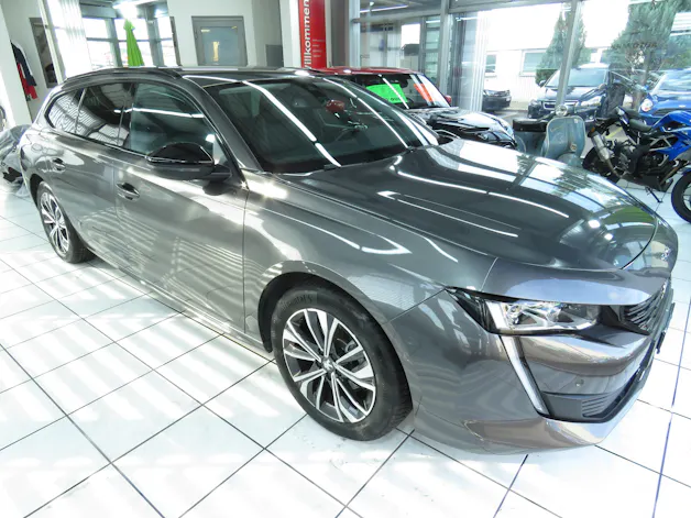 PEUGEOT 508 SW 1.2 Pure Tech Allure Pack EAT8 (Automat)