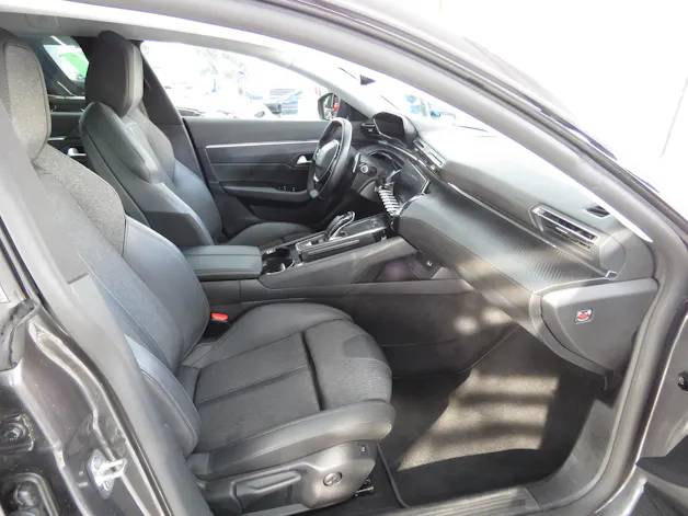 PEUGEOT 508 SW 1.2 Pure Tech Allure Pack EAT8 (Automat)