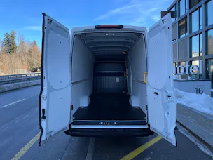 IVECO 35 S 14H A8 VKastenwagen