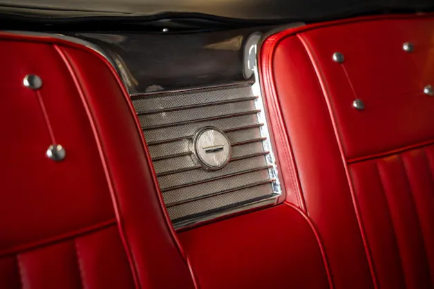 FORD GALAXY 500 Convertible