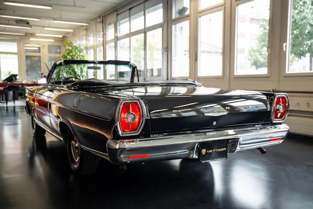 FORD GALAXY 500 Convertible
