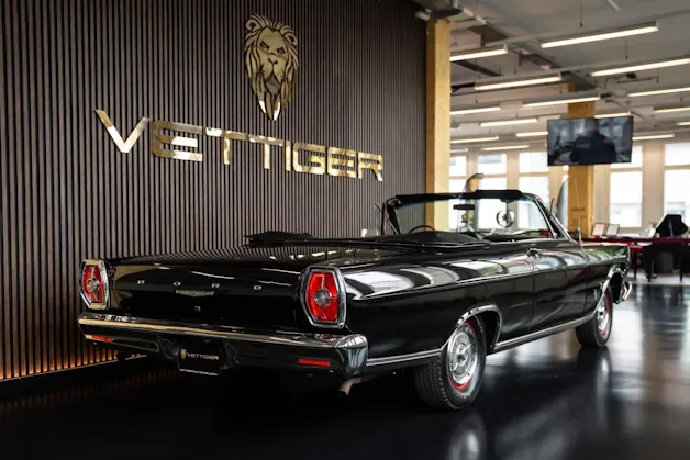 FORD GALAXY 500 Convertible