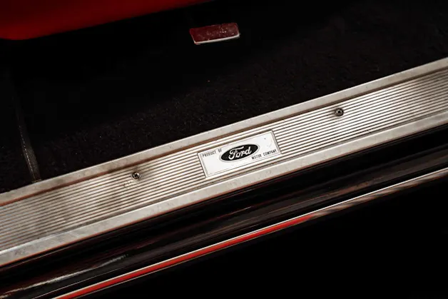 FORD GALAXY 500 Convertible