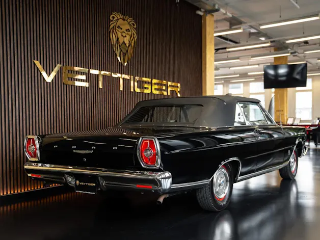FORD GALAXY 500 Convertible