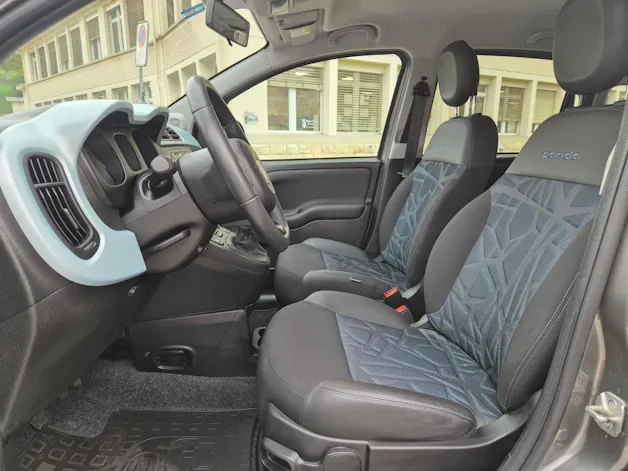 FIAT Panda 1.0 HYBRID MHEV Launch Edition