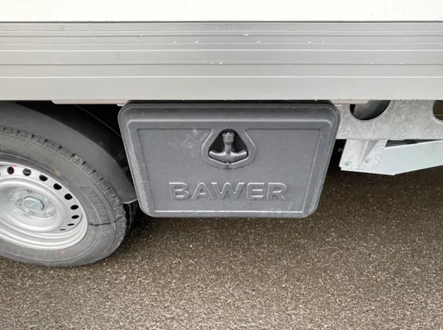 IVECO Daily 35 S 18H A8 Durchlader mit 2x Hebebühnen