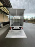 IVECO Daily 35 S 18H A8 Durchlader mit 2x Hebebühnen