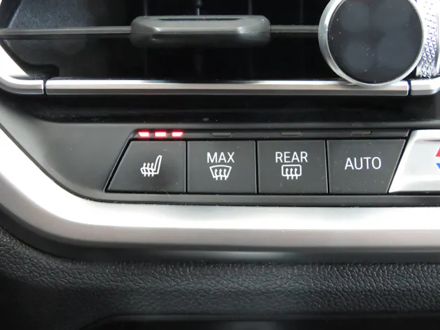 BMW 318d 48V Touring Luxury Line Steptronic (Automat)