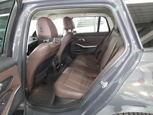 BMW 318d 48V Touring Luxury Line Steptronic (Automat)