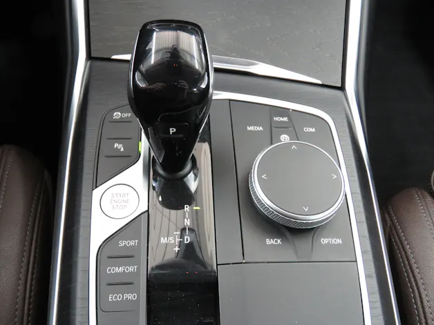 BMW 318d 48V Touring Luxury Line Steptronic (Automat)