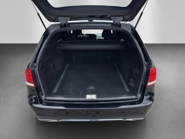MERCEDES-BENZ E 250 BlueTEC Avantgarde 9G-Tronic
