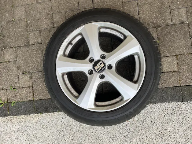 MERCEDES-BENZ E 250 BlueTEC Avantgarde 9G-Tronic