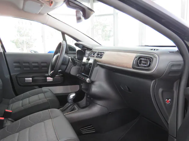 CITROEN C3 1.2i PureTech Swiss Edition EAT6 (Automat)