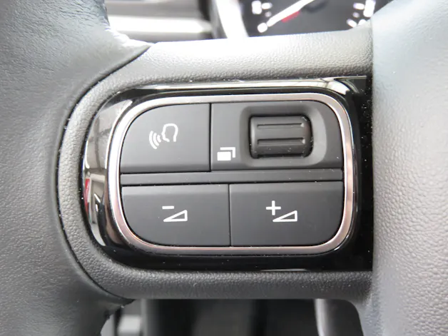 CITROEN C3 1.2i PureTech Swiss Edition EAT6 (Automat)
