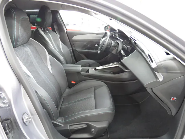 PEUGEOT 308 1.2 Pure Tech Allure EAT8 (Automat)