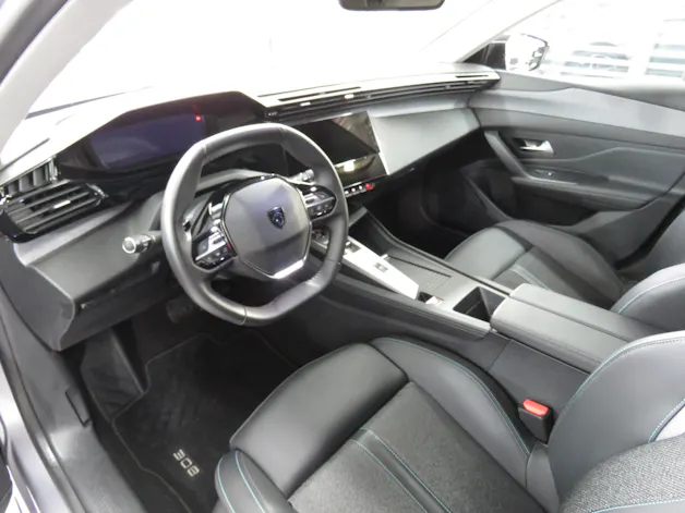 PEUGEOT 308 1.2 Pure Tech Allure EAT8 (Automat)