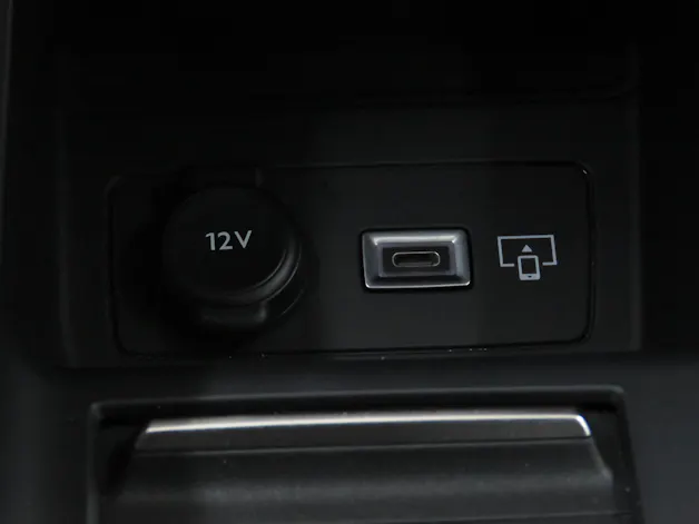 PEUGEOT 308 1.2 Pure Tech Allure EAT8 (Automat)