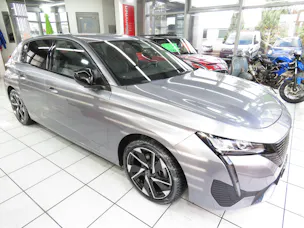 PEUGEOT 308 1.2 Pure Tech Allure EAT8 (Automat)