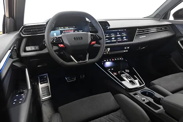 AUDI RS3 Sportback 2.5 TSI quattro S-tronic Speziallackierung