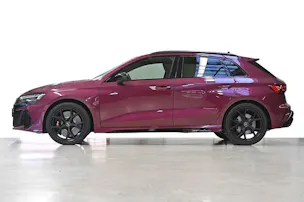 AUDI RS3 Sportback 2.5 TSI quattro S-tronic Speziallackierung