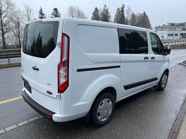 FORD Transit Custom 1.0 Eco Boost 320 L1H1 Trend PHEV