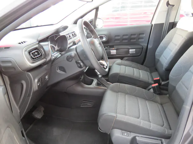 CITROEN C3 1.2i PureTech Swiss Edition EAT6 (Automat)