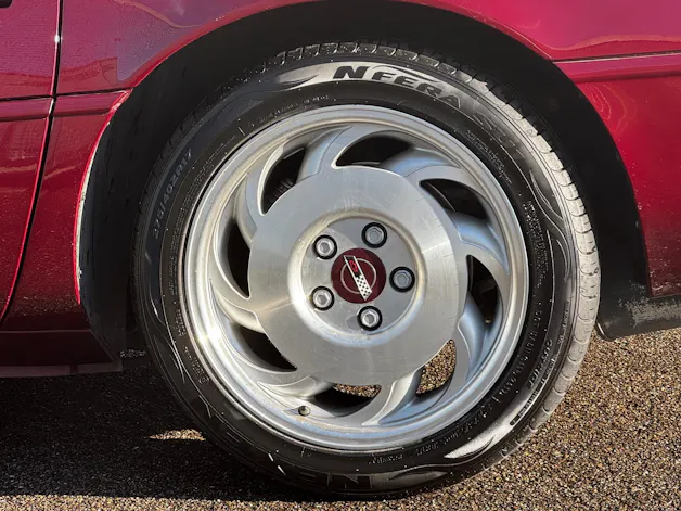CHEVROLET Corvette C4 | 40th Anniversary | Concours Zustand | MFK-Veteran | Panorama-Dach