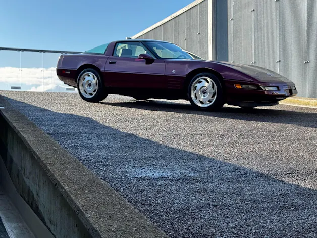 CHEVROLET Corvette C4 | 40th Anniversary | Concours Zustand | MFK-Veteran | Panorama-Dach
