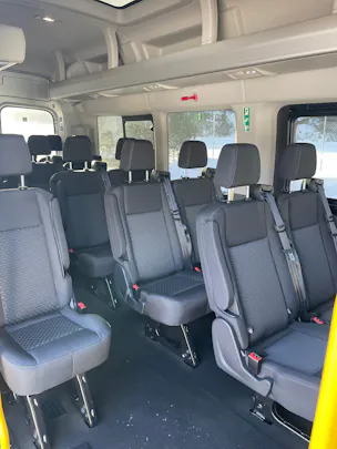 FORD Transit 460 L4H3 RWD A 18-Sitzer mit Standheizung und Rückfahrkamera