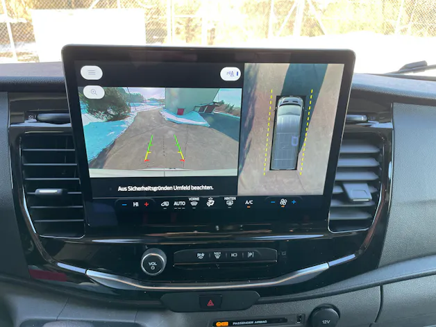 FORD Transit 460 L4H3 RWD A 18-Sitzer mit Standheizung und Rückfahrkamera