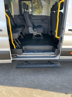 FORD Transit 460 L4H3 RWD A 18-Sitzer mit Standheizung und Rückfahrkamera