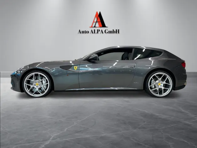 FERRARI Ferrari FF – V12, 4-Sitzer & einzigartiger Ferrari GT