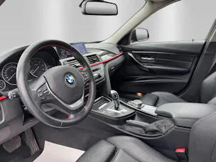 BMW 320d xDrive Touring Sport Line Steptronic