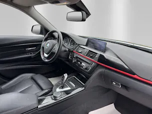 BMW 320d xDrive Touring Sport Line Steptronic