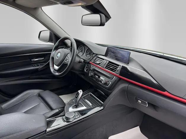 BMW 320d xDrive Touring Sport Line Steptronic