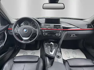 BMW 320d xDrive Touring Sport Line Steptronic
