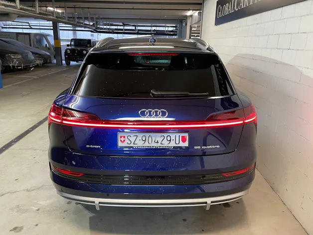 AUDI e-tron 55 S Line quattro