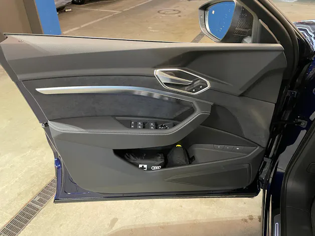 AUDI e-tron 55 S Line quattro