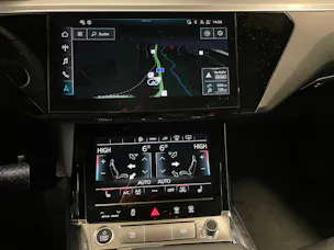 AUDI e-tron 55 S Line quattro