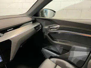 AUDI e-tron 55 S Line quattro