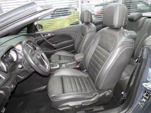 OPEL Cascada 1.6i 16V Cosmo